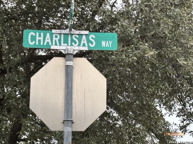 1130 Charlisas San Antonio TX 78216