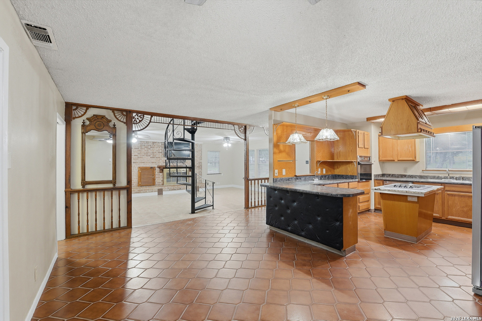 8606 State Highway 123 N Stockdale TX 78160