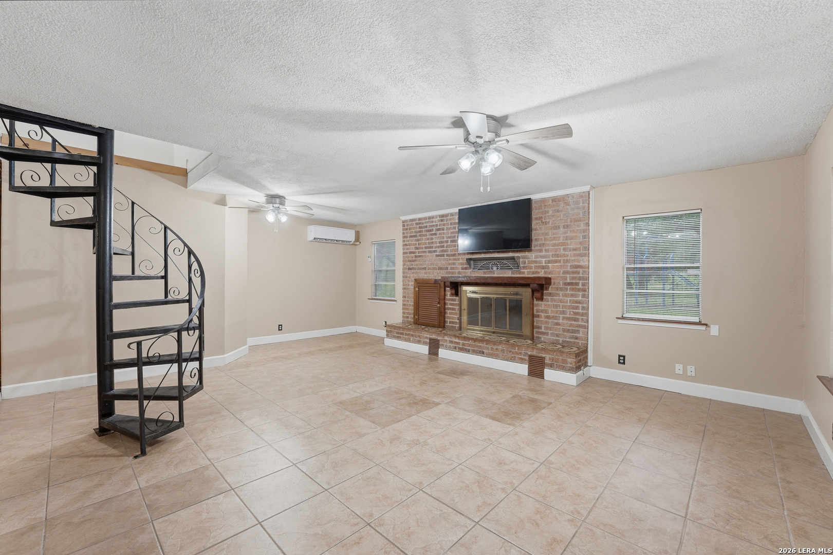 8606 State Highway 123 N Stockdale TX 78160