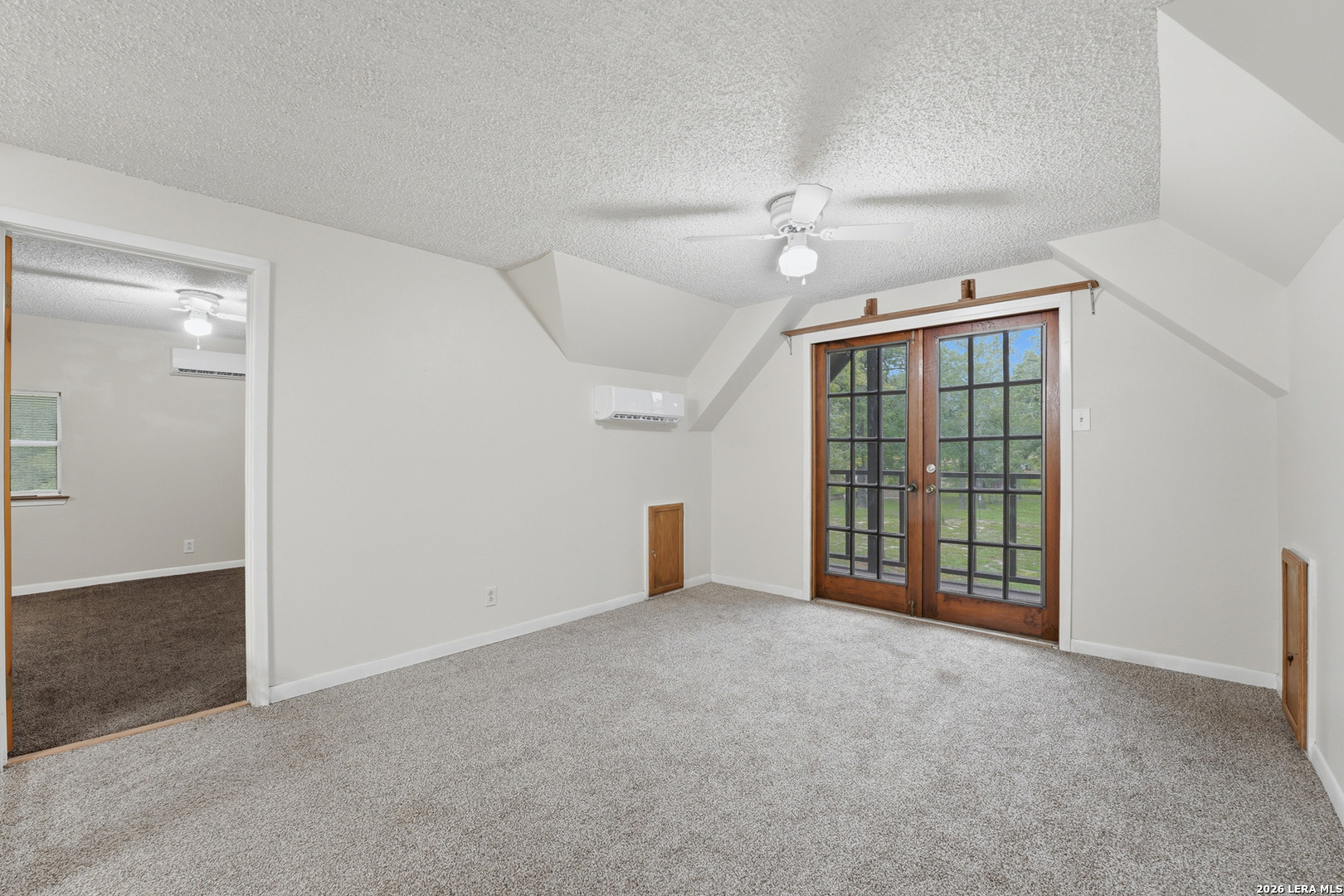 8606 State Highway 123 N Stockdale TX 78160