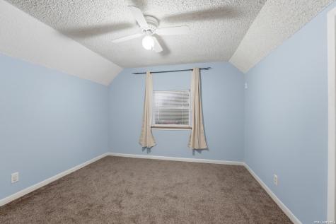 8606 State Highway 123 N Stockdale TX 78160