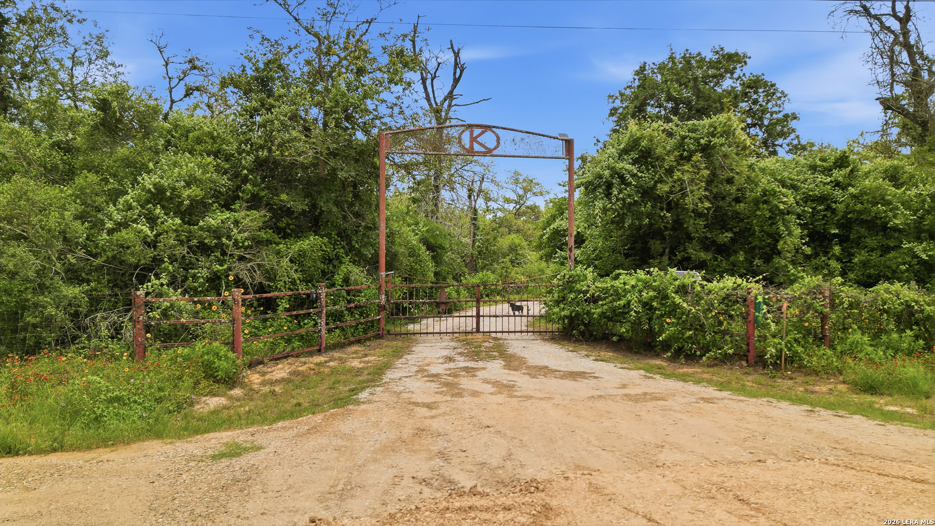 8606 State Highway 123 N Stockdale TX 78160