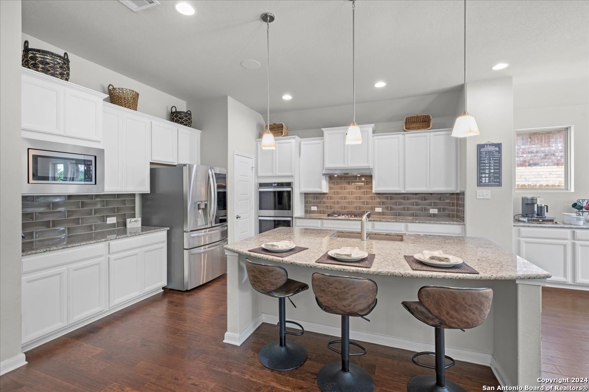 7526 Mckinney Hills San Antonio TX 78254
