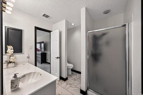 17507 Emerald Canyon Drive San Antonio TX 78232