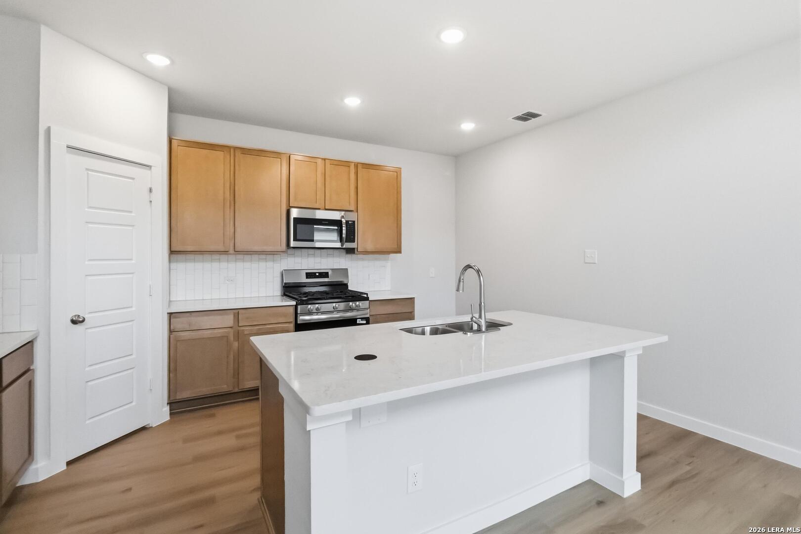 619 River Run Way San Antonio TX 78219