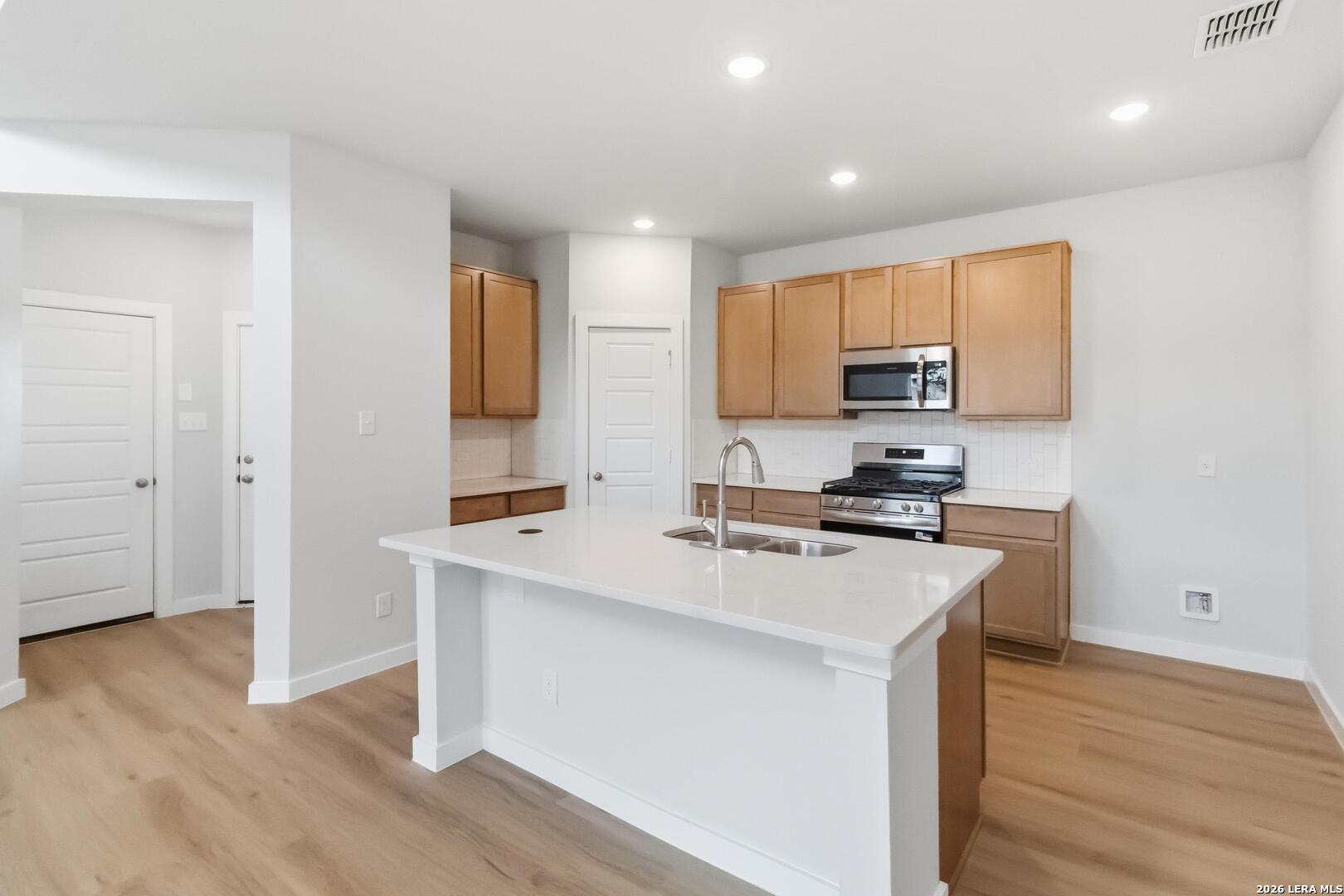 619 River Run Way San Antonio TX 78219