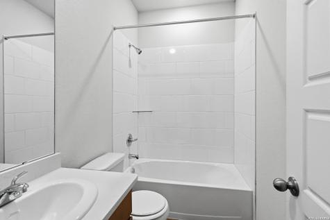619 River Run Way San Antonio TX 78219