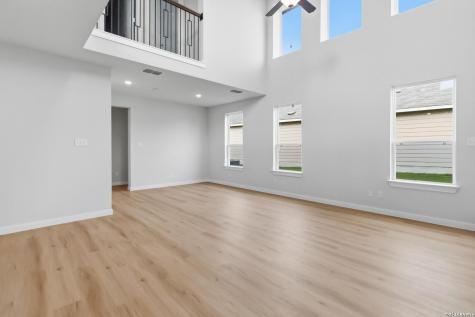 619 River Run Way San Antonio TX 78219