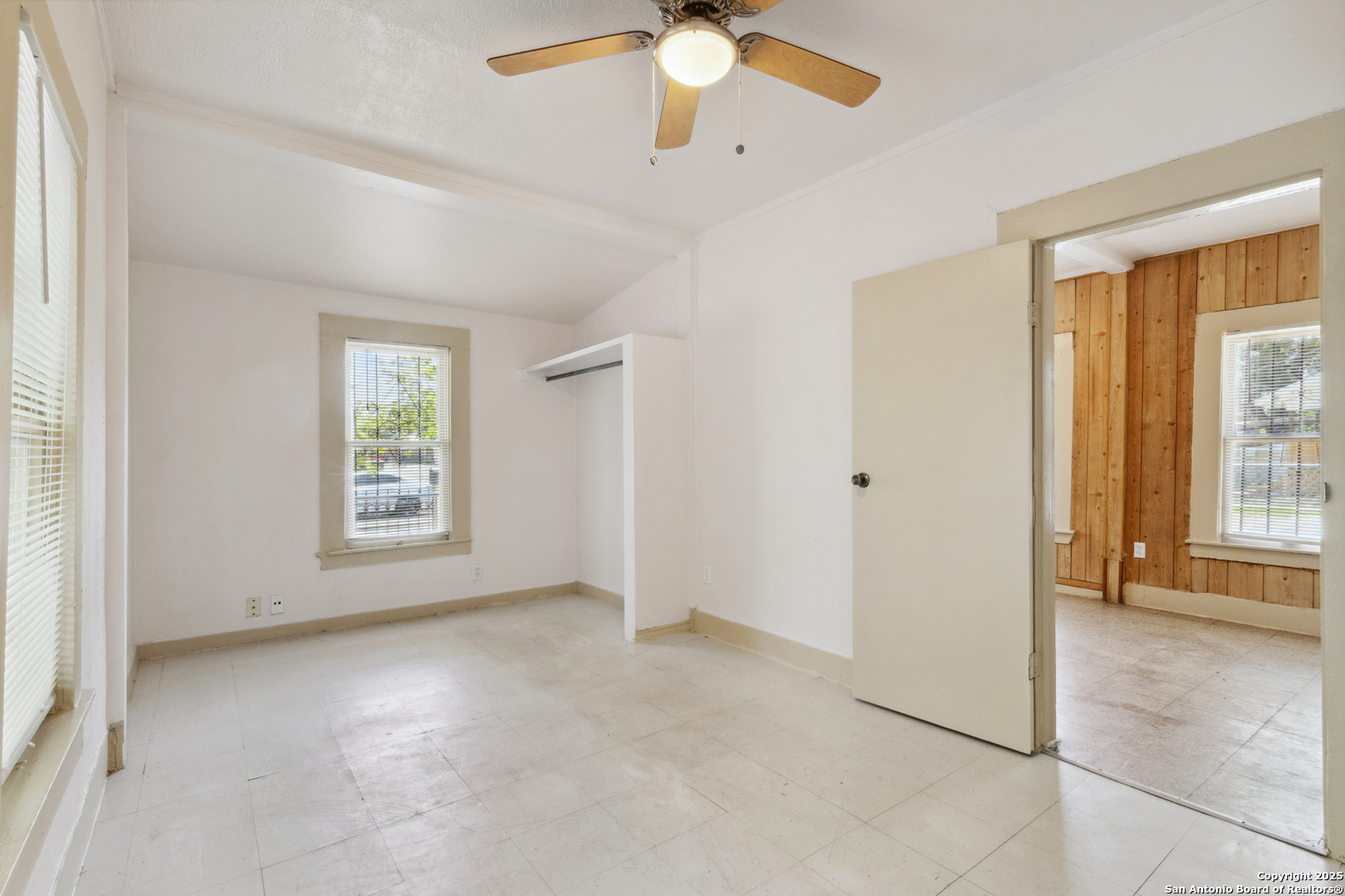 2121 San Fernando San Antonio TX 78207