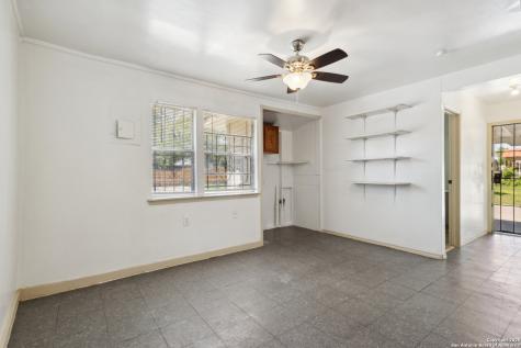 2121 San Fernando San Antonio TX 78207