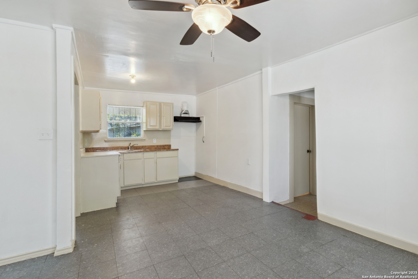 2121 San Fernando San Antonio TX 78207