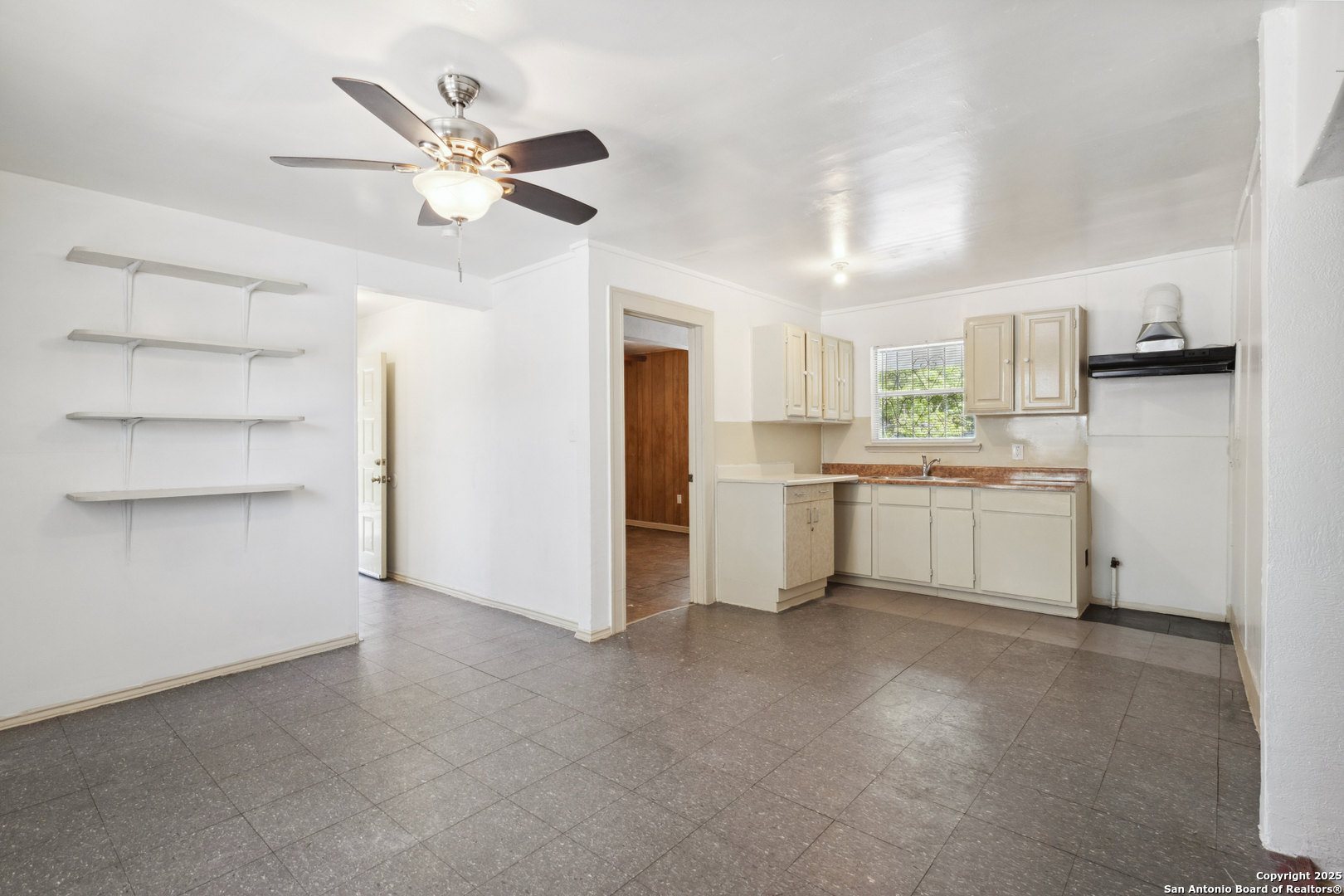 2121 San Fernando San Antonio TX 78207
