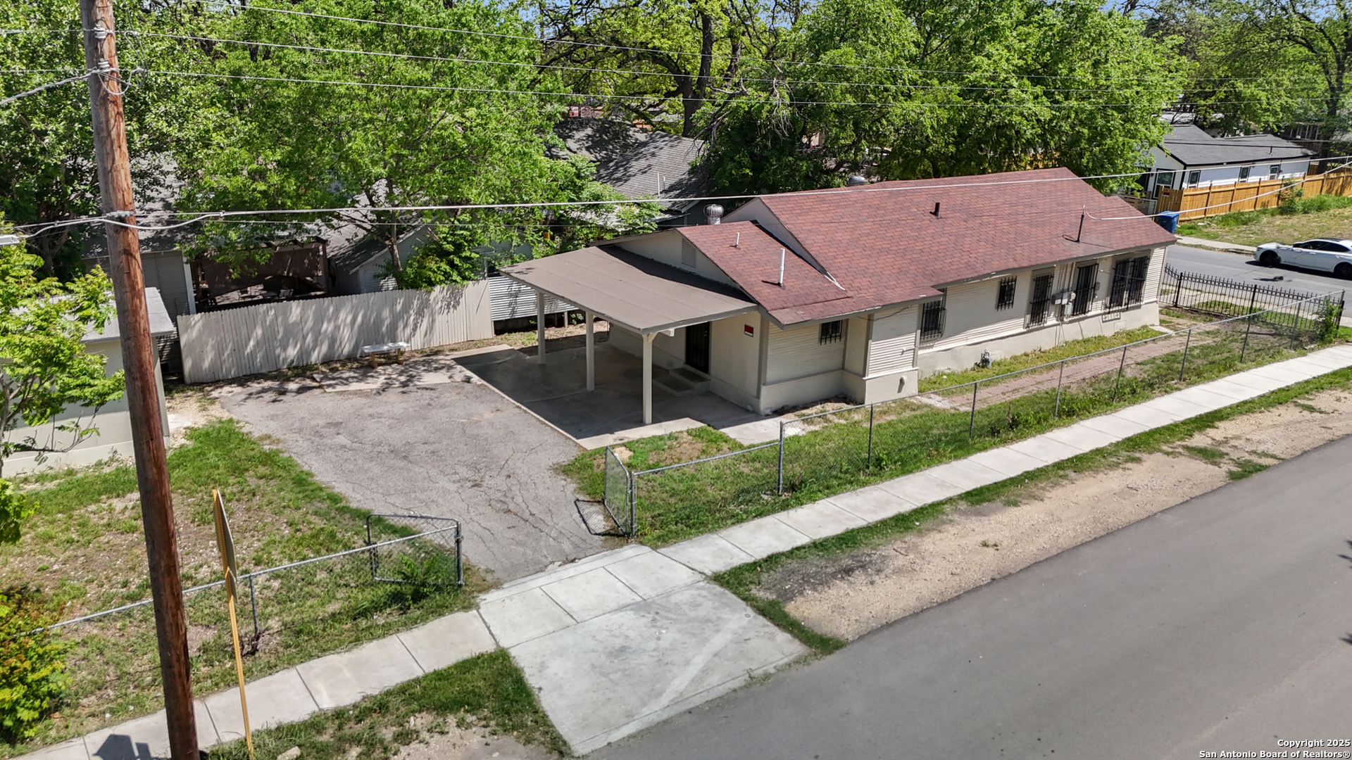 2121 San Fernando San Antonio TX 78207