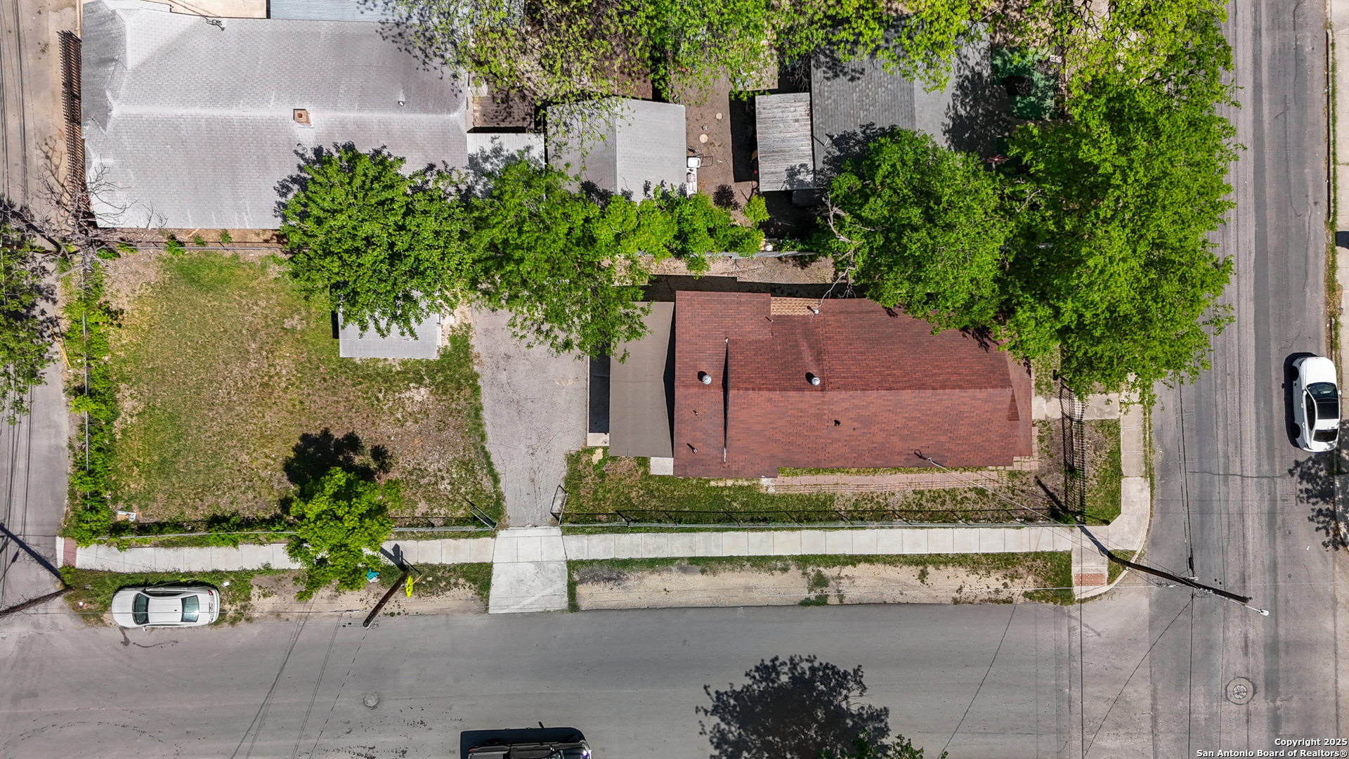 2121 San Fernando San Antonio TX 78207