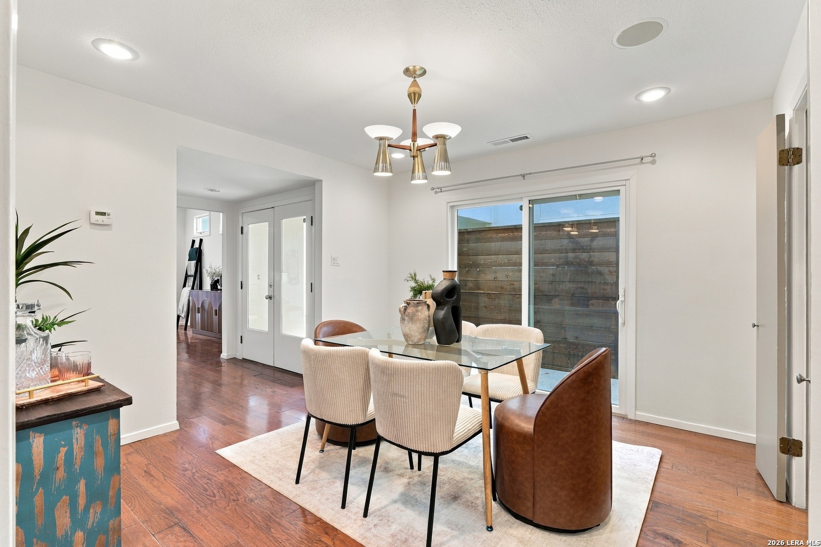 208 Grove Place Alamo Heights TX 78209