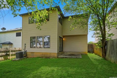 9430 Kenton Hill San Antonio TX 78240