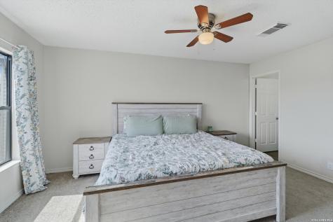 9430 Kenton Hill San Antonio TX 78240