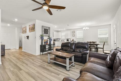355 Deer Crest Drive New Braunfels TX 78130