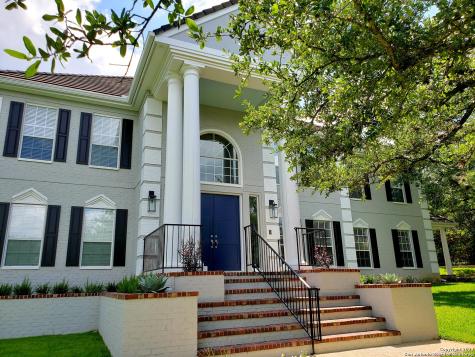 9 Mayborough Lane San Antonio TX 78257