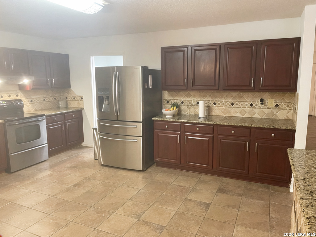 10603 Cavelier Point San Antonio TX 78254