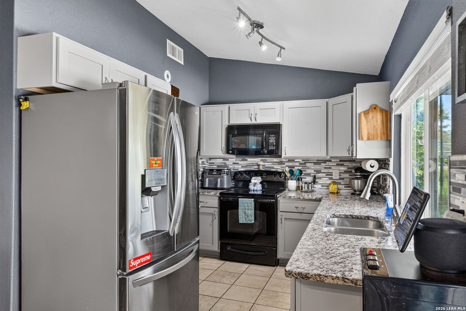 11118 Lone Shadow Trail Live Oak TX 78233