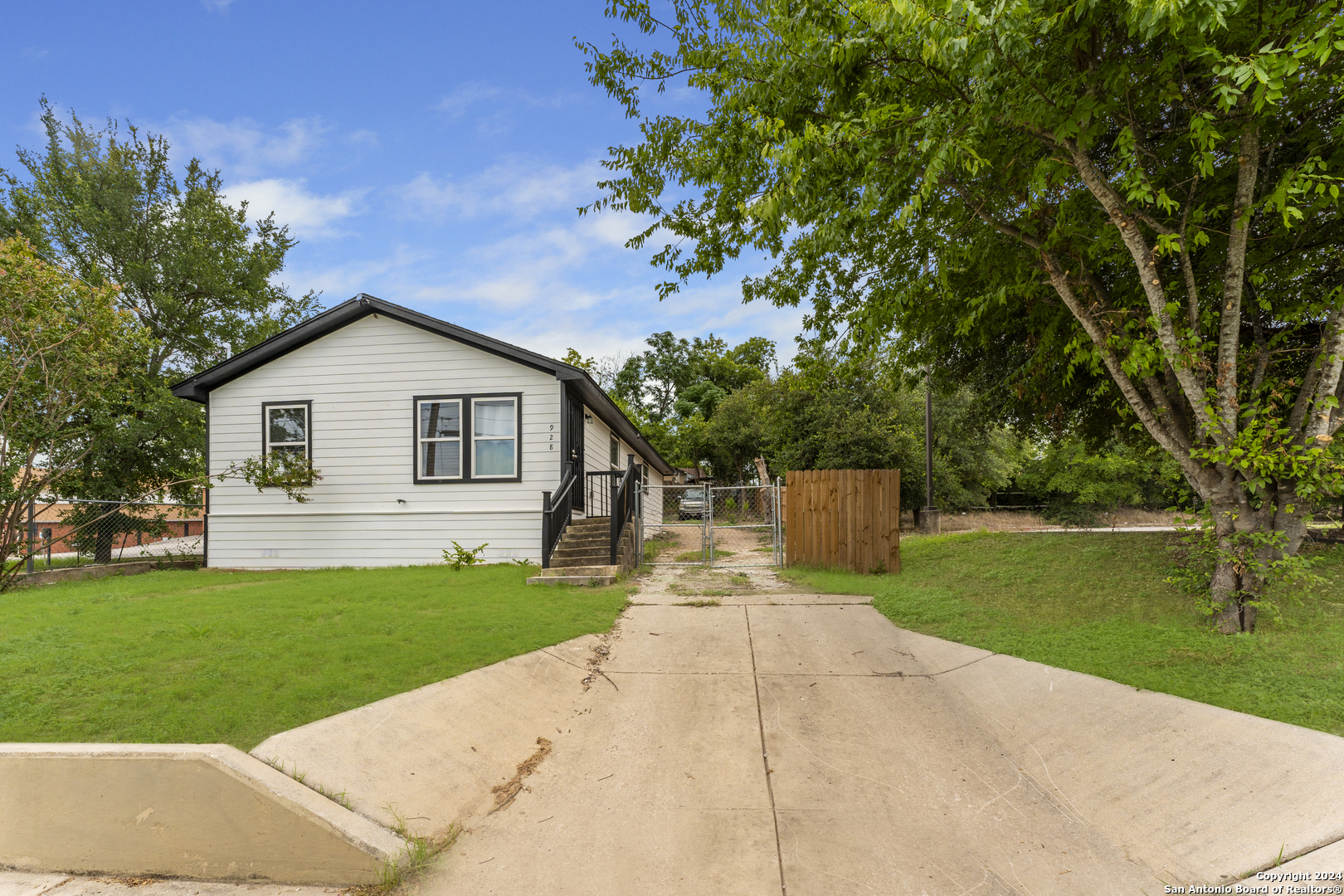 928 Hedges Street San Antonio TX 78203