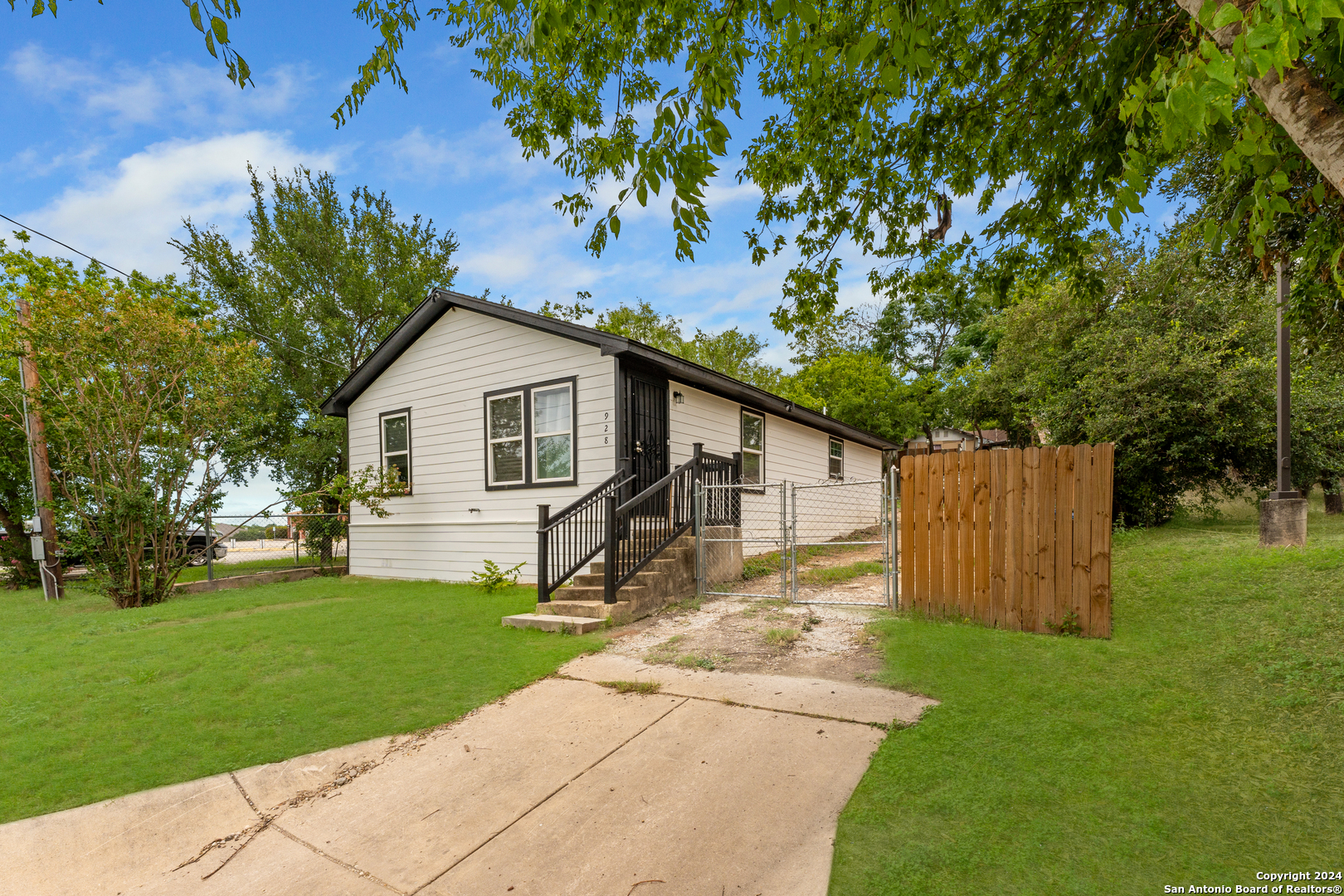 928 Hedges Street San Antonio TX 78203