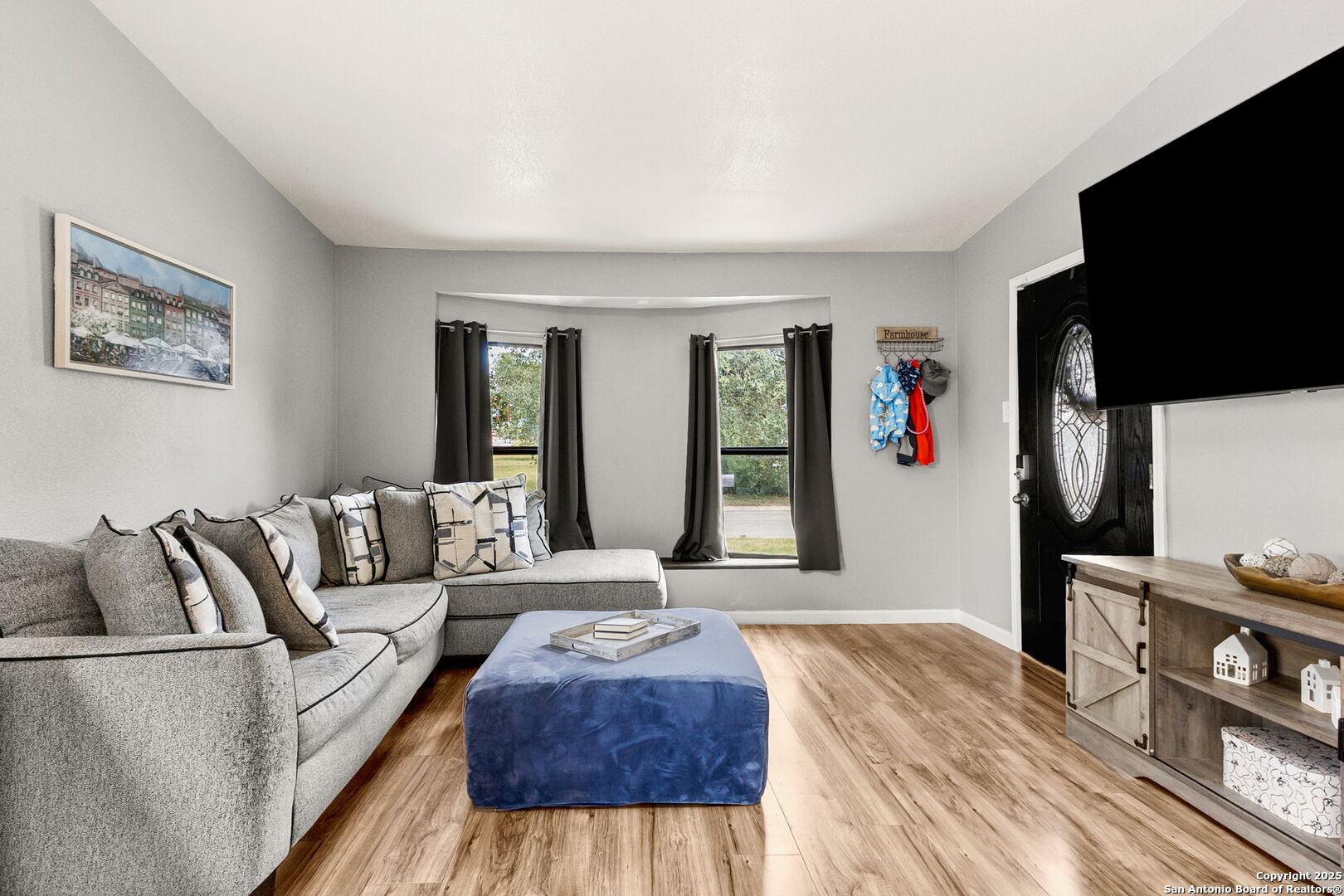114 Avenue B Converse TX 78109