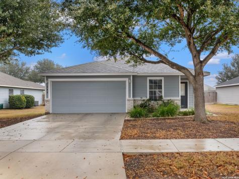 244 Cactus Patch Selma TX 78154