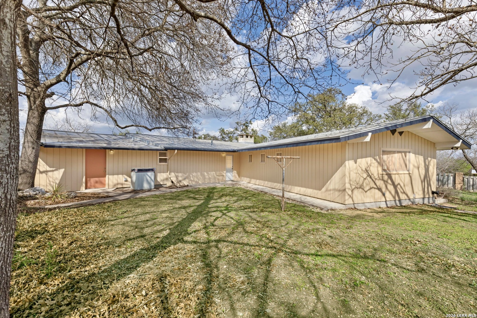105 Hale Fredericksburg TX 78624