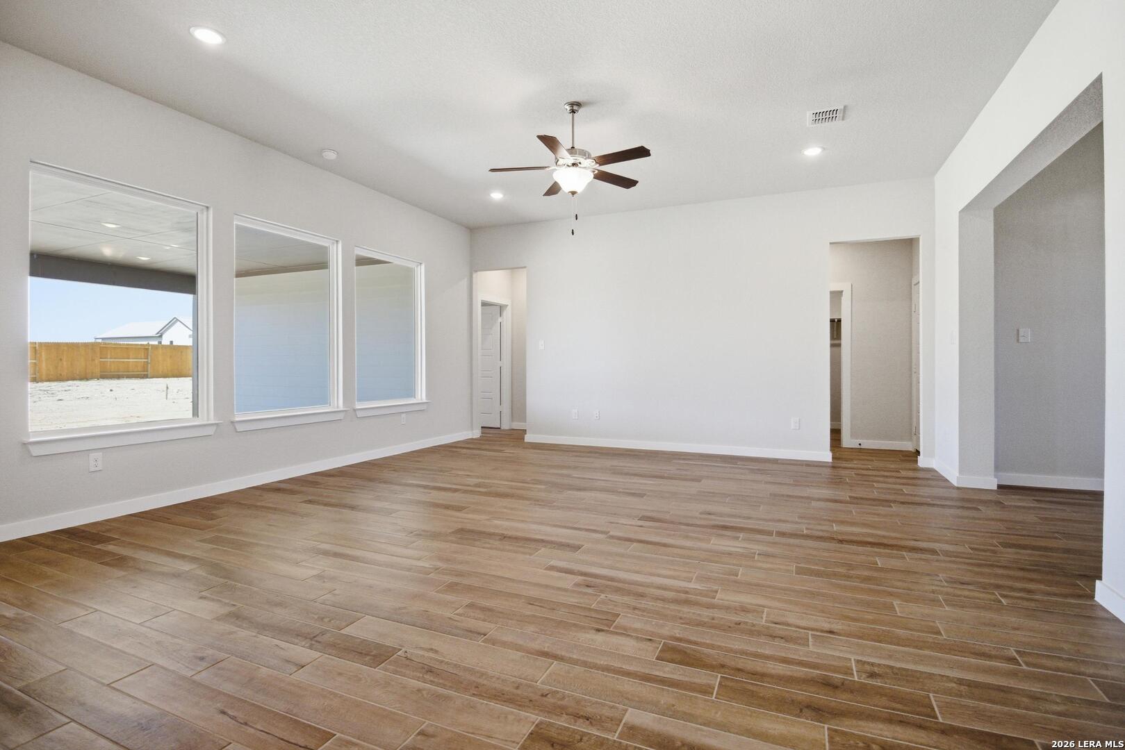 286 Firewheel Loop Floresville TX 78114