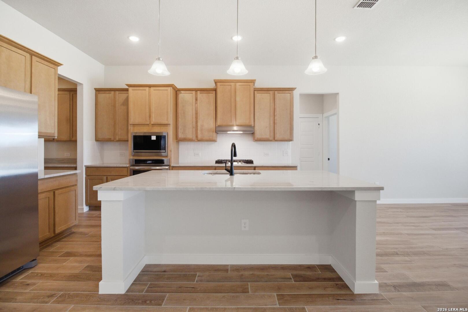 286 Firewheel Loop Floresville TX 78114