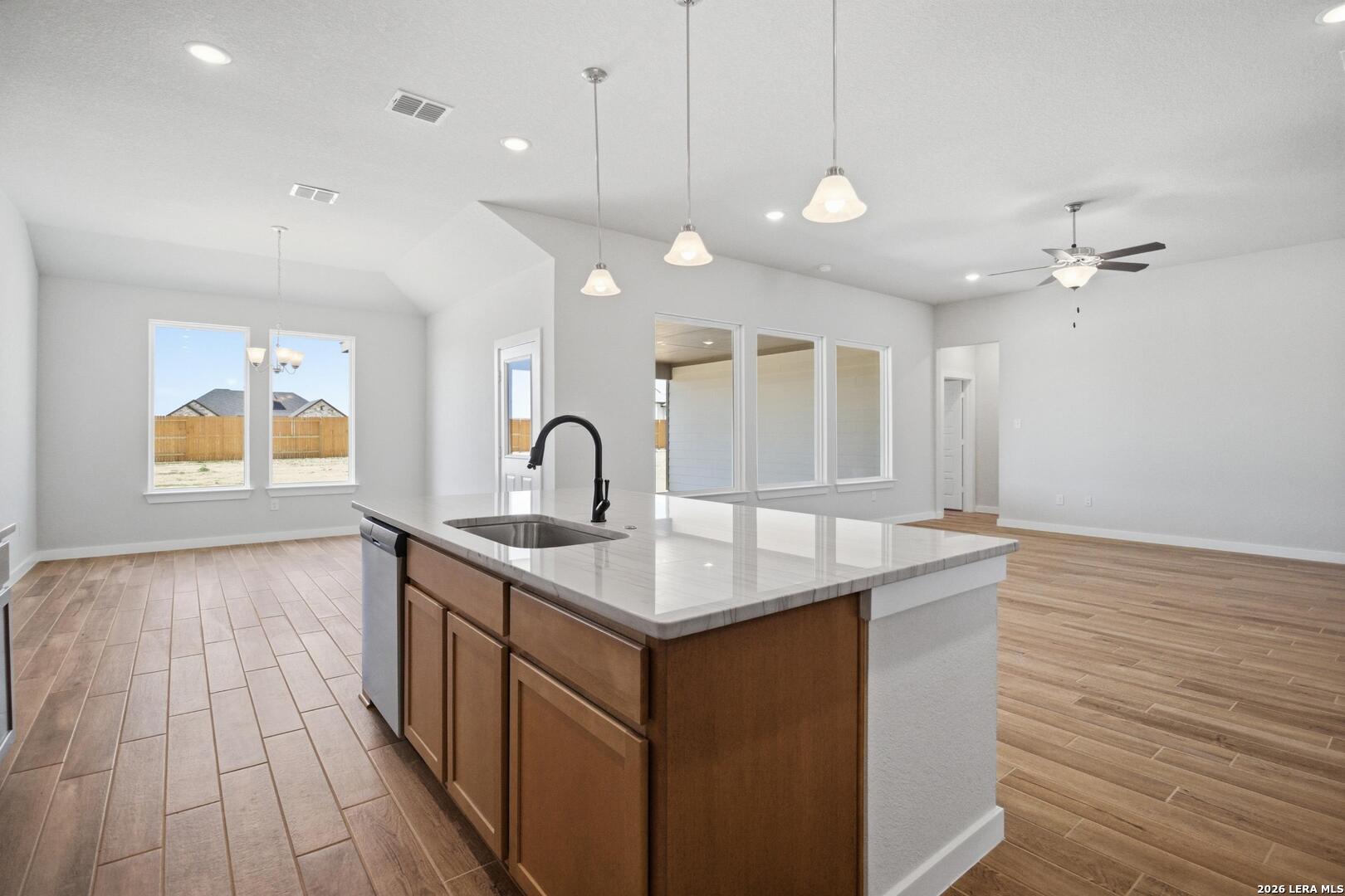 286 Firewheel Loop Floresville TX 78114