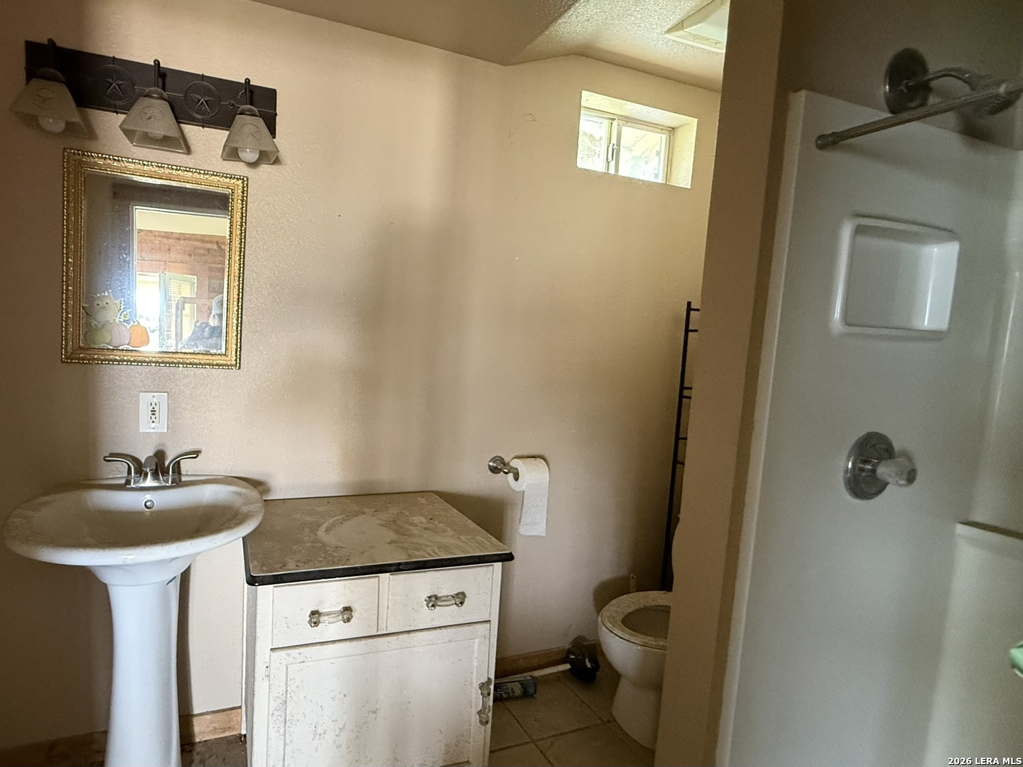 207 Mcgloin Street Three Rivers TX 78071