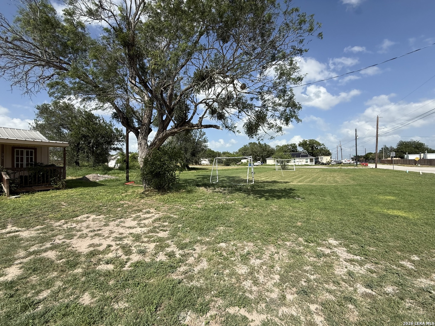 207 Mcgloin Street Three Rivers TX 78071