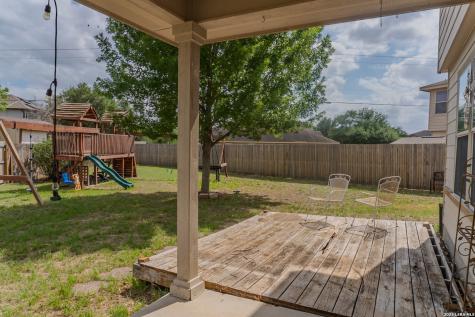 518 Candy Drive Converse TX 78109