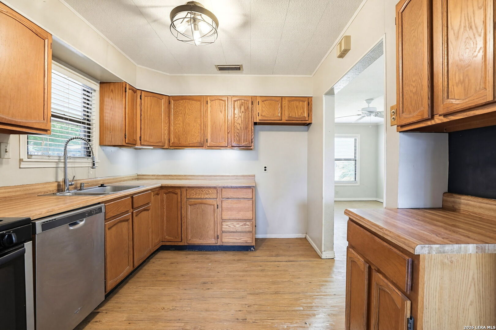 126 Howerton San Antonio TX 78223