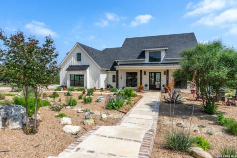 250 Johnson Road Center Point TX 78010