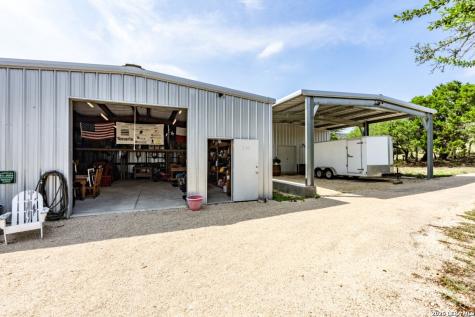 250 Johnson Road Center Point TX 78010