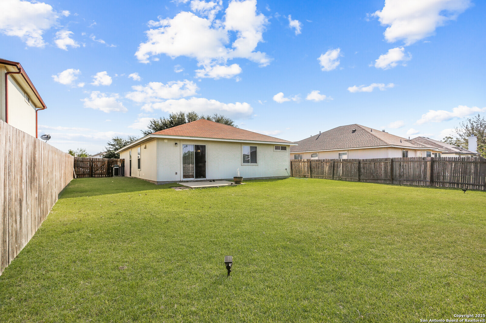 365 Leonardo Kyle TX 78640