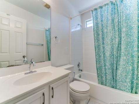 9510 Caspian Forest San Antonio TX 78254