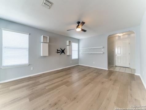 9510 Caspian Forest San Antonio TX 78254