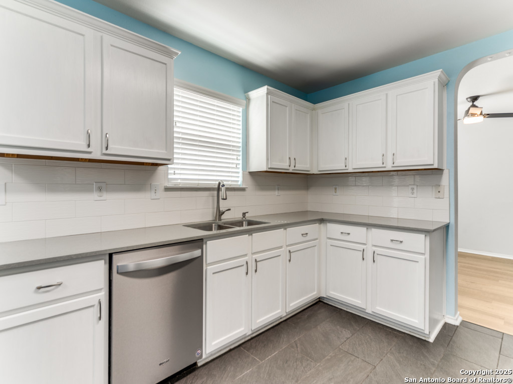 9510 Caspian Forest San Antonio TX 78254