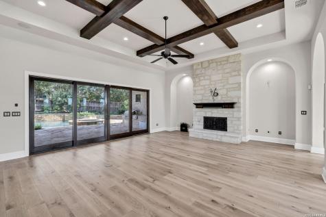 619 Legacy Ridge San Antonio TX 78260