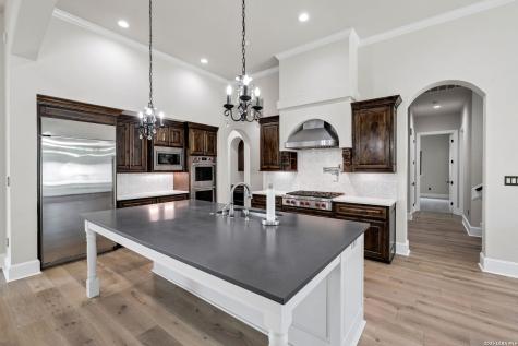 619 Legacy Ridge San Antonio TX 78260