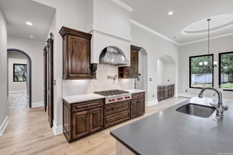 619 Legacy Ridge San Antonio TX 78260