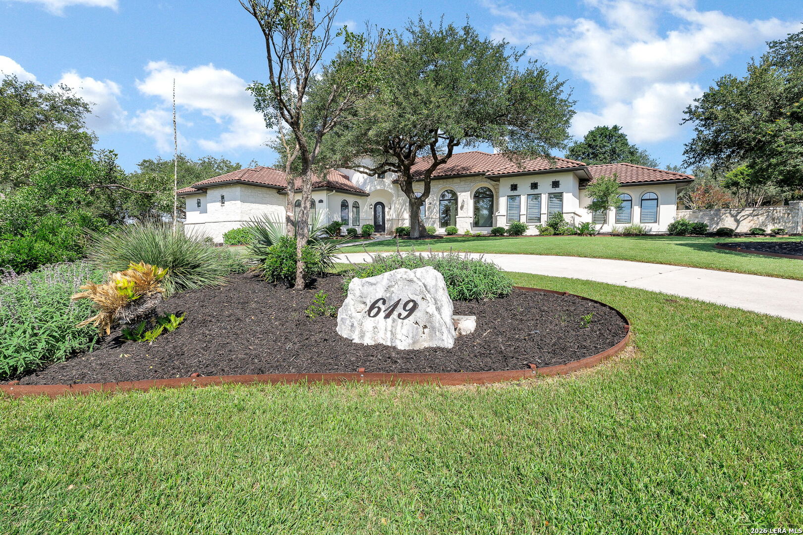 619 Legacy Ridge San Antonio TX 78260