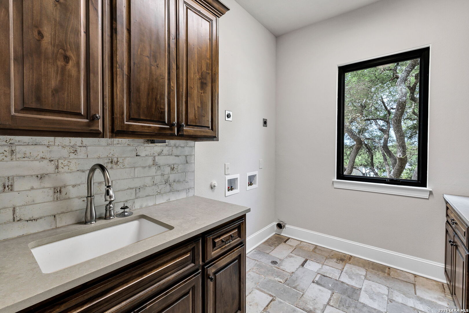 619 Legacy Ridge San Antonio TX 78260