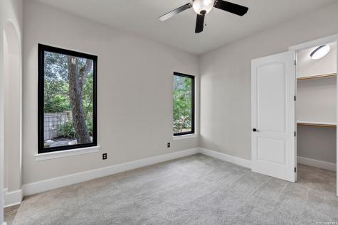 619 Legacy Ridge San Antonio TX 78260