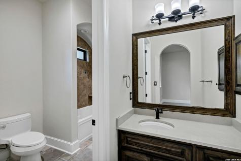 619 Legacy Ridge San Antonio TX 78260